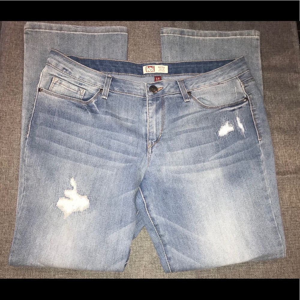 LEI JEANS SIZE 15s low rise slim boot